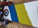 Декоративний камінь КОМПЛЕКТ Біла Мармурова галька + жовто-блакитний граніт, фракція 5-10 мм. Подарунок агроволокно 012 фото 5