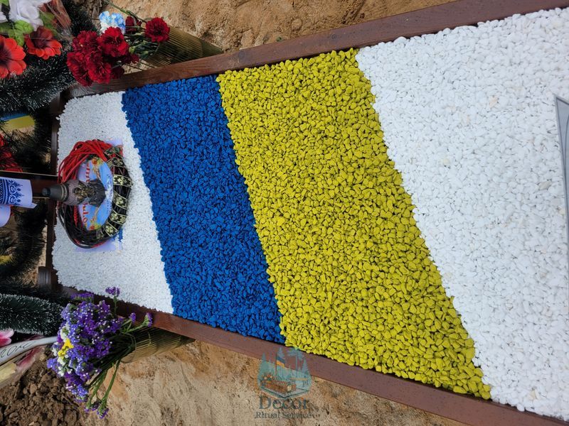 Декоративний камінь КОМПЛЕКТ Біла Мармурова галька + жовто-блакитний граніт, фракція 5-10 мм. Подарунок агроволокно 012 фото