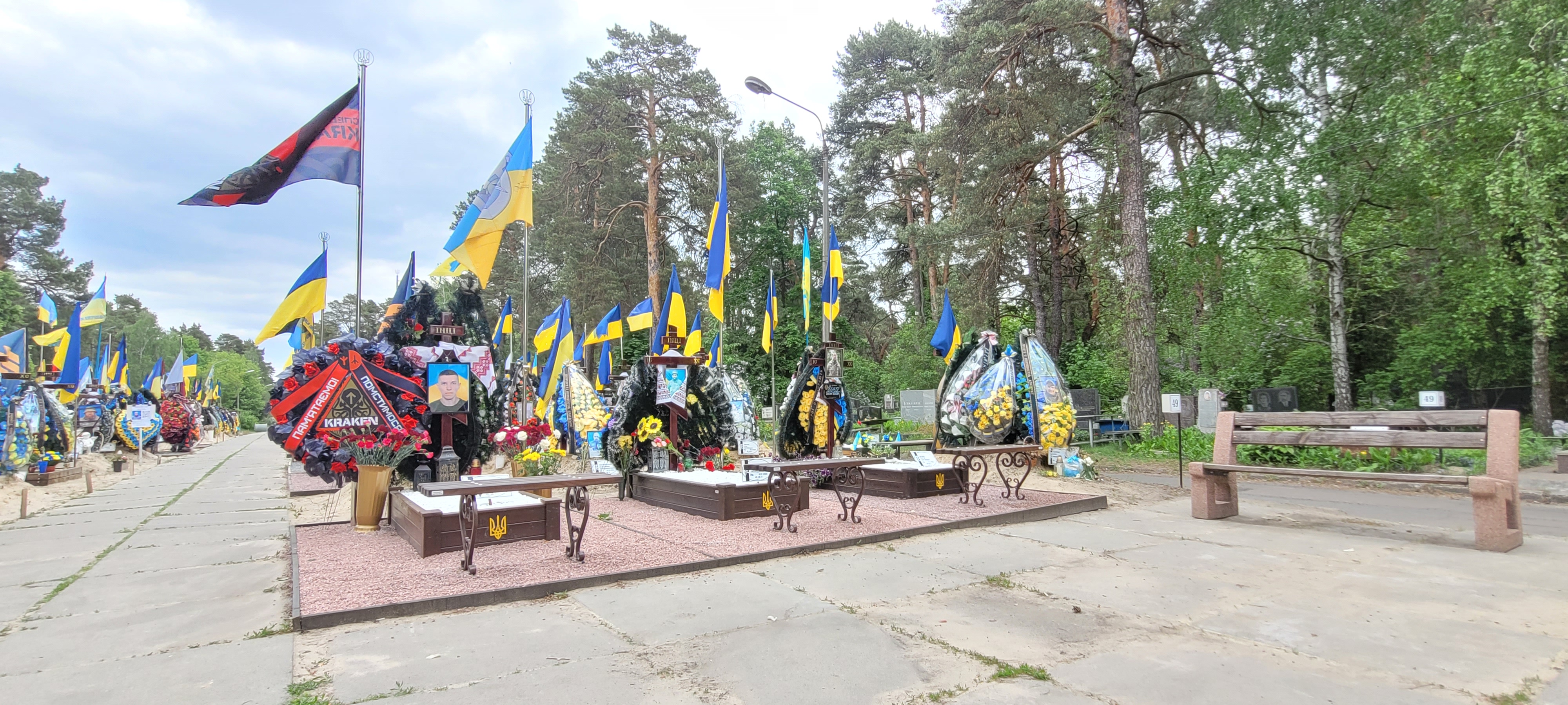 Приклад встановленої лавки